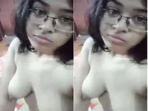 Today Exclusive- Sexy Desi Girl Showing her Boobs and Pussy Part 2