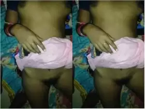 Today Exclusive- Desi Sleeping  Wife Nude Video Record By Hubby