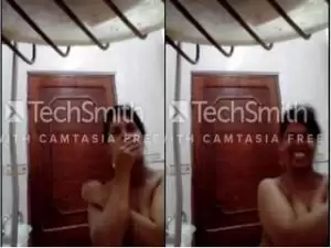 Exclusive- Desi Randi Call Girl Showing Her Boobs On Video Cal