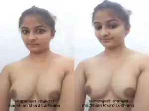 Today Exclusive- Sexy Desi Girl Showing Her big Boobs