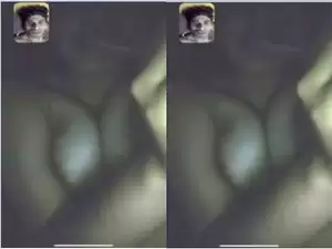 Today Exclusive- Desi Girl Showing Her Boobs On Video Call