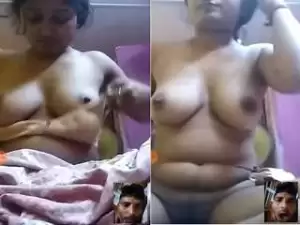 Today Exclusive- Cute Desi Girl Showing Her Boobs and Pussy on Video Call part 1