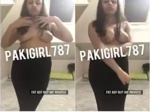Today Exclusive- Paki Girl Showing Her Nude Body part 1