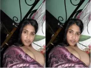 Today Exclusive- Sexy Desi Girl Bathing and Fingering Part 2