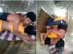 Exclusive- Desi Young Boy Romance With Randi Bhabhi