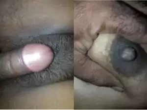Today Exclusive- Desi Wife Boob Pressing and Fucking