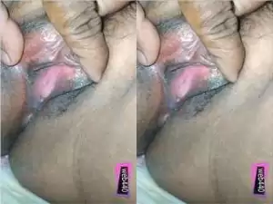 Today Exclusive-Sexy Boudi Showing Her Boobs and Wet Pussy Part 5