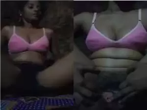 Today Exclusive- desi Village Girl Showing boobs and pussy