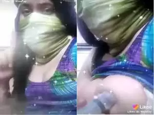 Today Exclusive- Sexy Desi Girl Showing Her Boobs Part 3