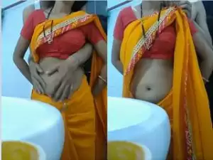 Exclusive- Desi Couple romance In Bathroom