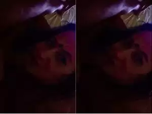 Today Exclusive- Sexy Desi Bhabhi Blowjob