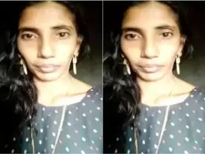 Today Exclusive- Horny Desi Bhabhi Showing Her Boobs and Pussy Part 1
