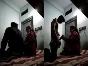 Today Exclusive- Desi Randi Bhabhi Putting Condom and Fucked In Doggy Style