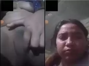 Today Exclusive- Bengali Girl Showing Her Boobs and Pussy On Video Call Part 12