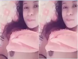 Today Exclusive-  Cute Girl Fingering On Video Call