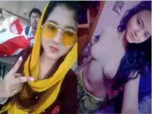 Today Exclusive- Sexy Desi Girl Showing Her Boobs On Video Call