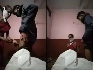 Today Exclusive- Desi Randi Bhabhi Putting Condom And Fucked