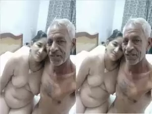 Today Exclusive- Desi Mature Cpl Romance and Fucking part 3