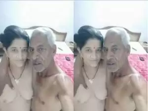 Today Exclusive- Desi Mature Cpl Romance and Fucking part 4