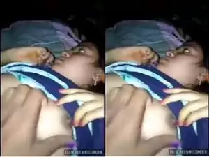 Today Exclusive- Sexy Desi Girl Boob Pressing and Fingering