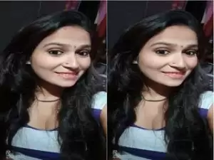 Today Exclusive-Horny Desi Girl Showing Her Boobs and Fingering  Part  11