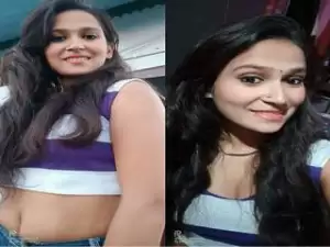 Today Exclusive-Horny Desi Girl Showing Her Boobs and Fingering  Part 4
