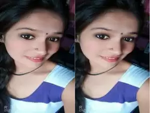 Today Exclusive-Horny Desi Girl Showing Her Boobs and Fingering  Part 3