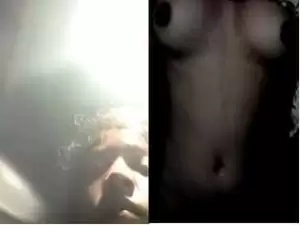 Today Exclusive- Desi Village Girl Showing Her Boobs And Pussy