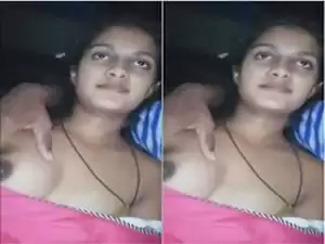 Today Exclusive- Sexy Lankan Bhabhi Boob Pressing By Hubby