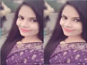 Today Exclusive- Desi Girl Showing Her Boobs and Pussy On Video Call