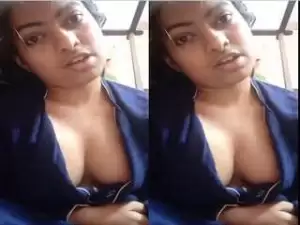 Today Exclusive- Sexy Desi Girl Record Hot Video For Lover