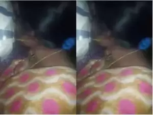 Today Exclusive- Desi Village Wife Blowjob