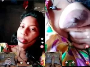 Today Exclusive- Desi Village Girl Showing Boobs On Video Call