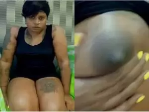 Today Exclusive- Nri tamil Girl Showing Her Boobs and Pussy