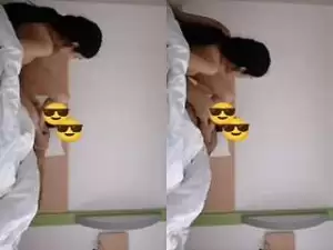 Today Exclusive-Sexy Paki Girl Romance and Ridding Lover Dick