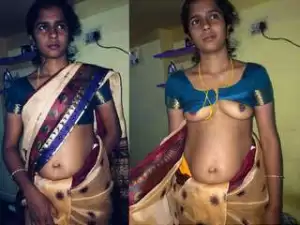 Today Exclusive- Tamil Girl Maya Showing her Boobs