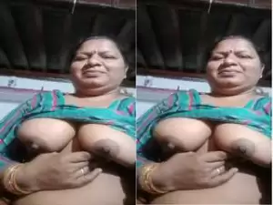 Today Exclusive- Horny Punjabi Bhabhi Masturbation Part 2