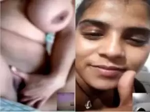 Today Exclusive- Cute Desi Girl Showing her Boobs and Fingerring