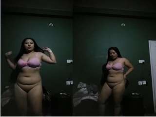 Today Exclusive- Sexy Look Desi Nepali Girl Showing her Pussy
