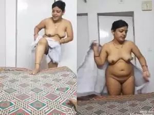 Today Exclusive- Sexy Priya Bahbhi Nude Video Record by Hubby