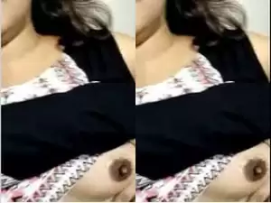 Today Exclusive- Desi Girl Play With Boobs Part 3