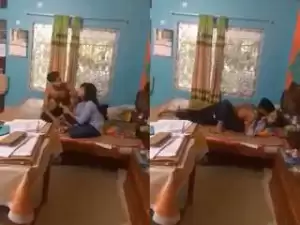 Today Exclusive- Desi Lover Romance and BF Sucking Gf Boobs