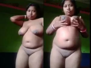 Today Exclusive – Horny Boudi Showing Her Nude Body