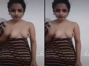 Today Exclusive – Cute Desi Girl Showing Her Boobs Part 3