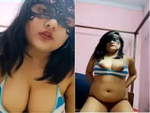 Today Exclusive -Horny Desi Girl Masturbating