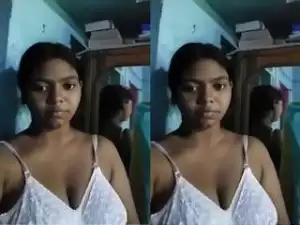 Today Exclusive -Desi Village Boudi Showing Her Boobs and Pussy Part 2