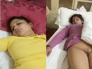 Today Exclusive – Sleeping Call Girls Pussy Video Record By Customer