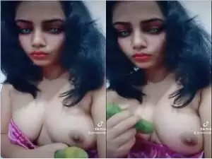 Today Exclusive – Cute Desi Girl Showing her Boobs part 4