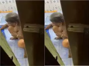Today Exclusive – Desi Mature Milf Bathing Record In Hidden Cam