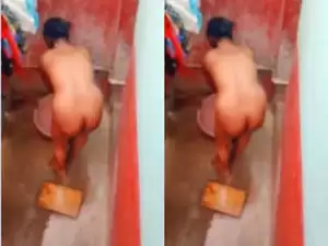 Today Exclusive – Bhabhi Ass Capture In Hidden Cam
